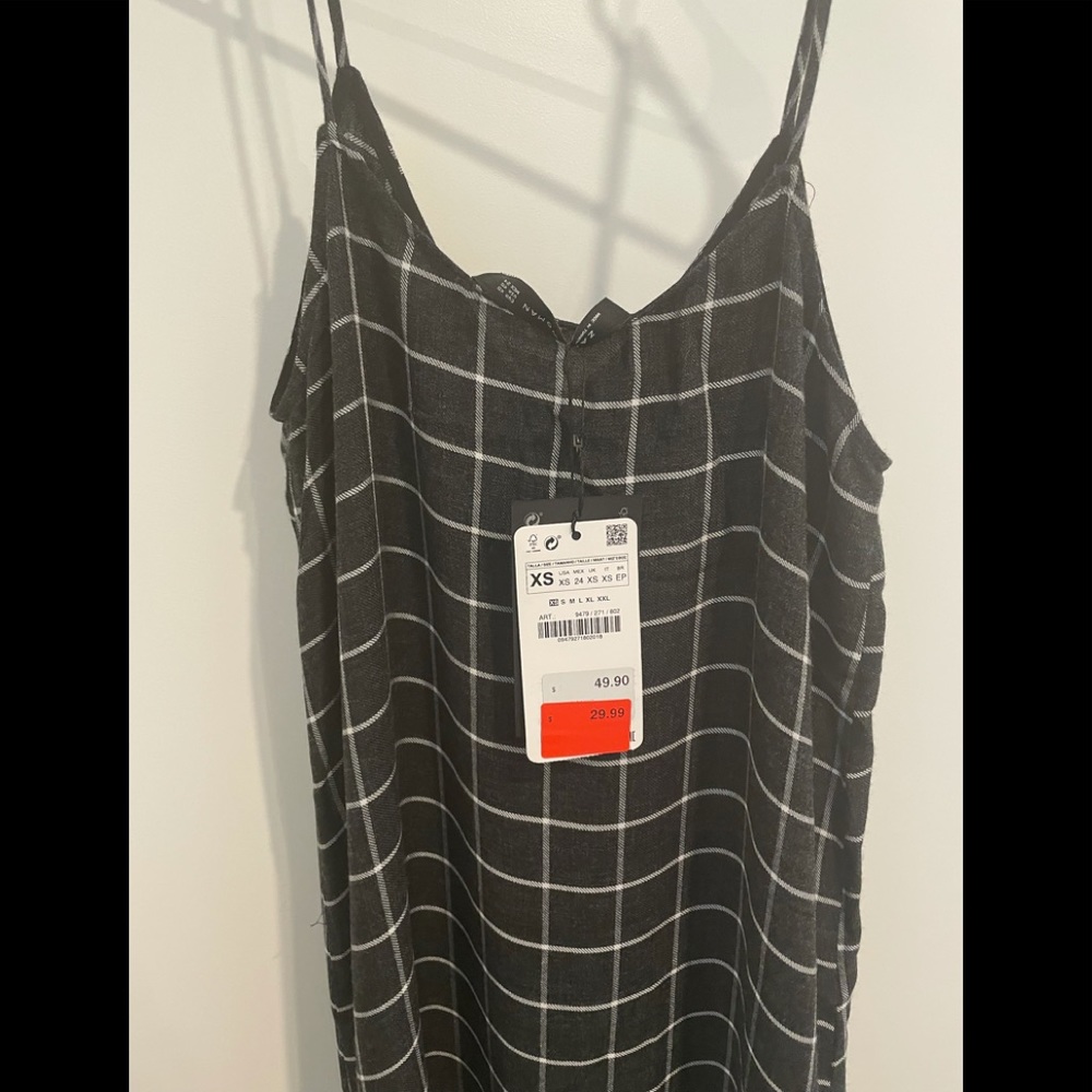 Zara dress - Picture 3 of 4